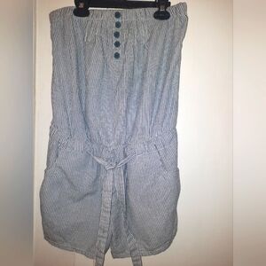 Strapless Navy stripe romper